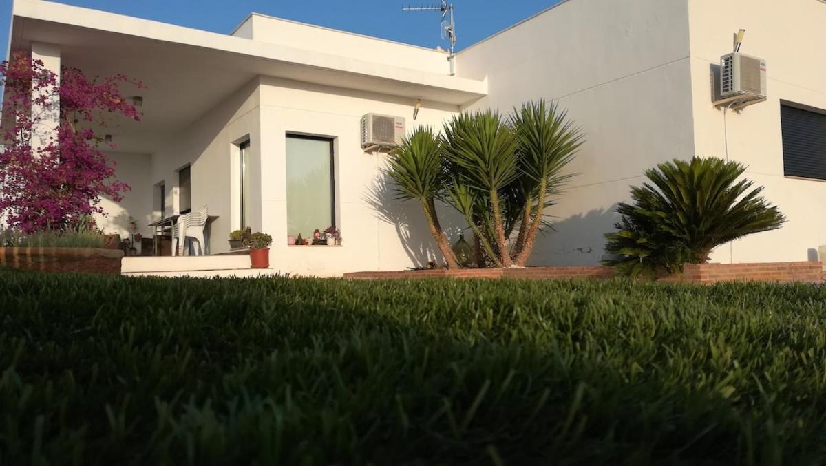 La Villa De Naomi Chella Exterior photo